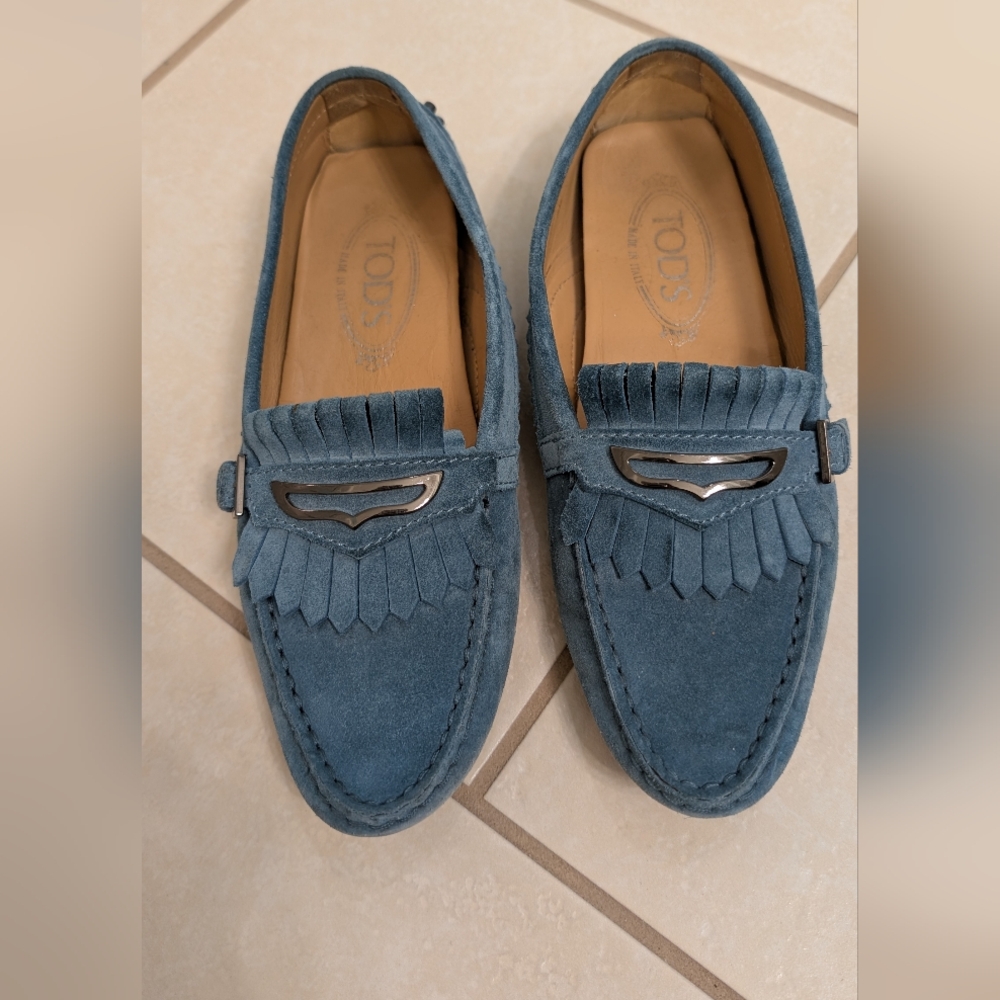 TOD'S Slate blue suede with tassel buckles (size 7-1/2)